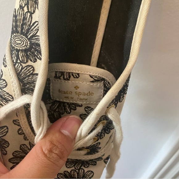 Kate spade x Keds Black White Daisy sneaker Size 8 - Picture 6 of 8